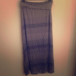 Black and gray chevron maxi skirt